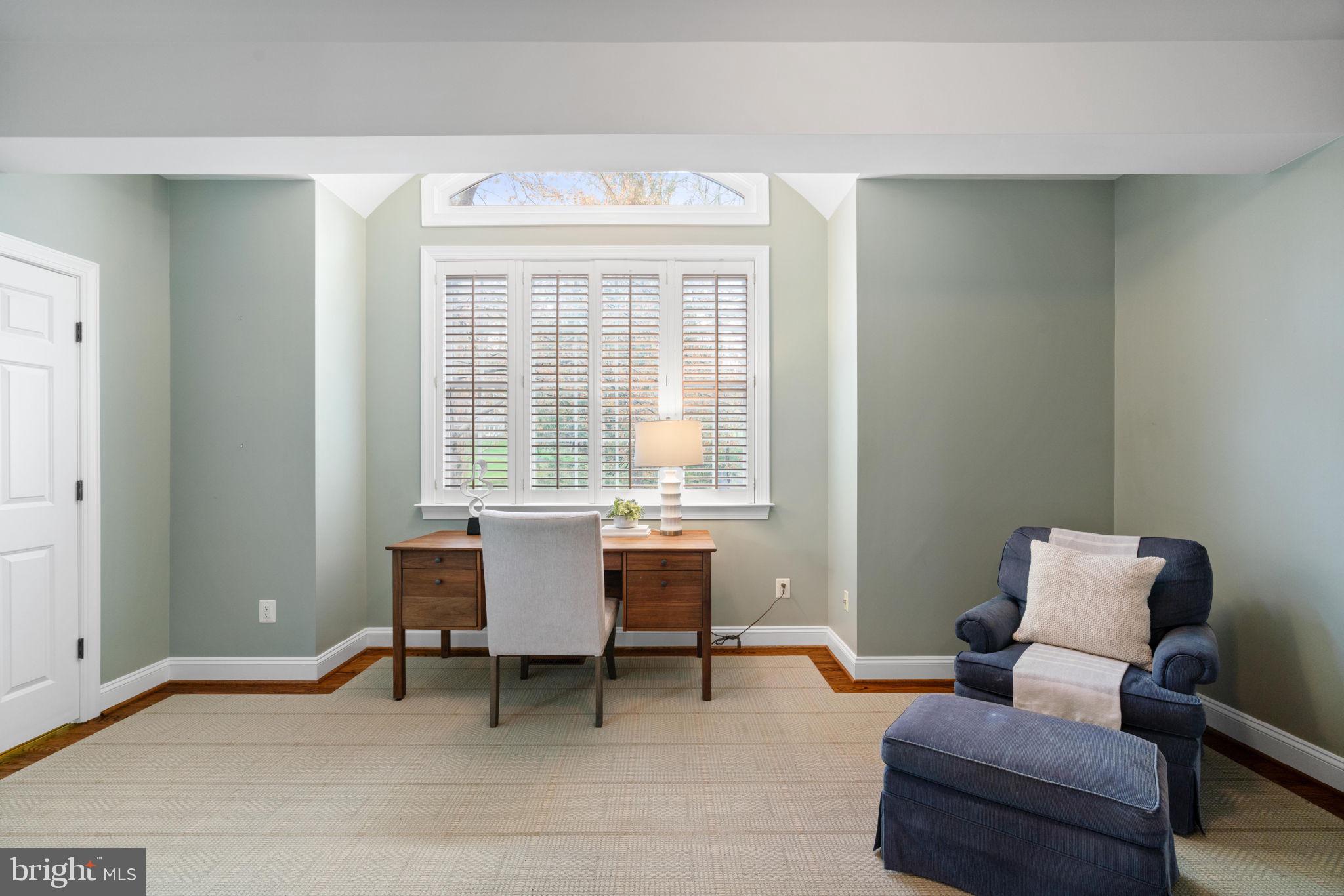 1916 Valley Wood Road McLean, VA 22101 - Photo 25 of 86 Ground floor bedroom/office w/full bath