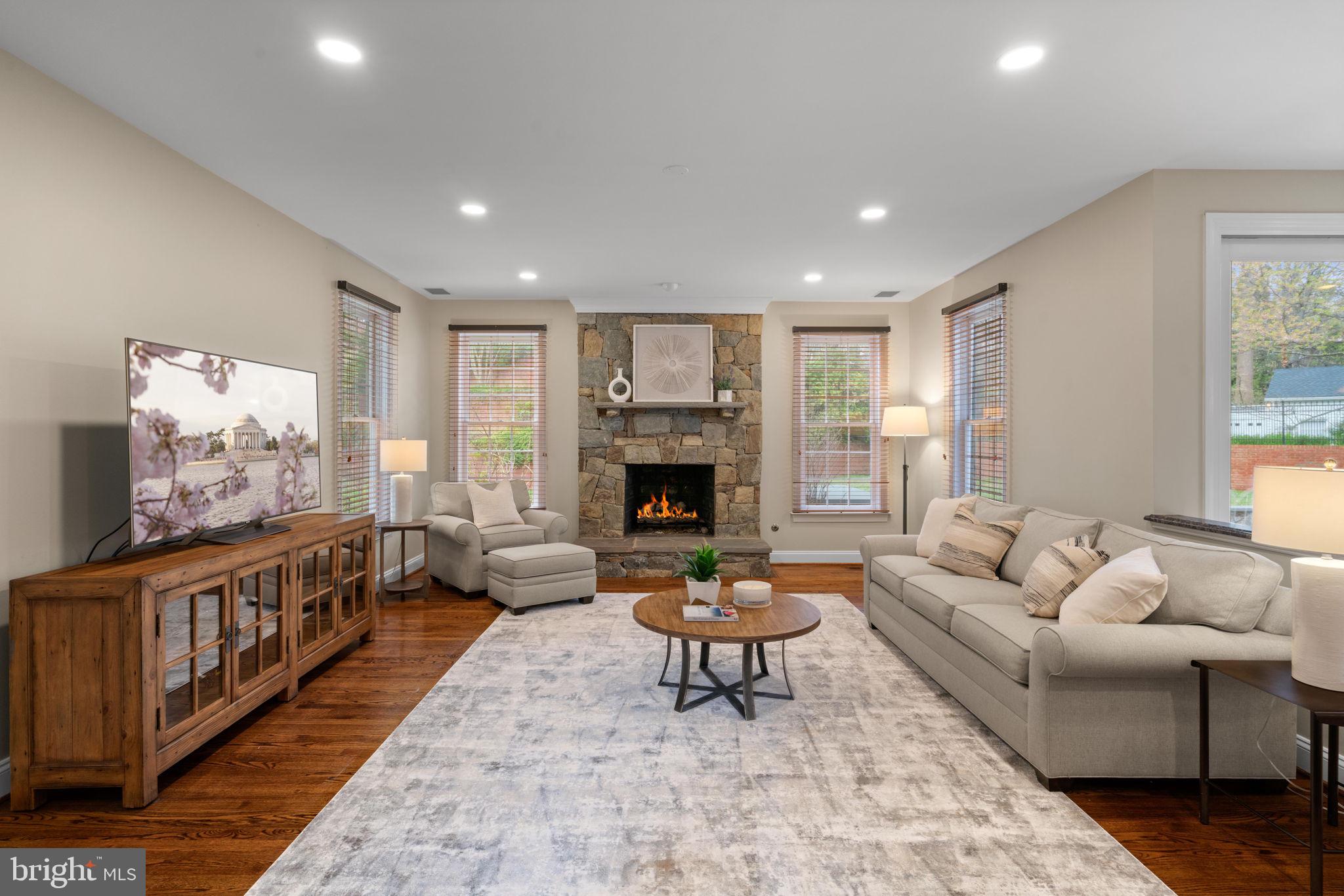 1916 Valley Wood Road McLean, VA 22101 - Photo 34 of 86
