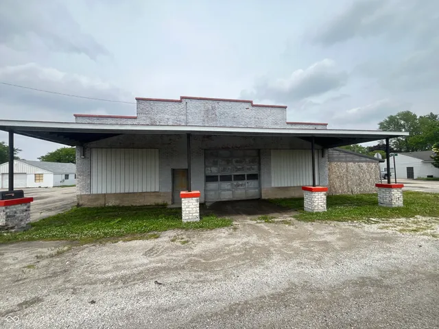 $350,000 | 7874 Highway 28, Elwood, IN 46036