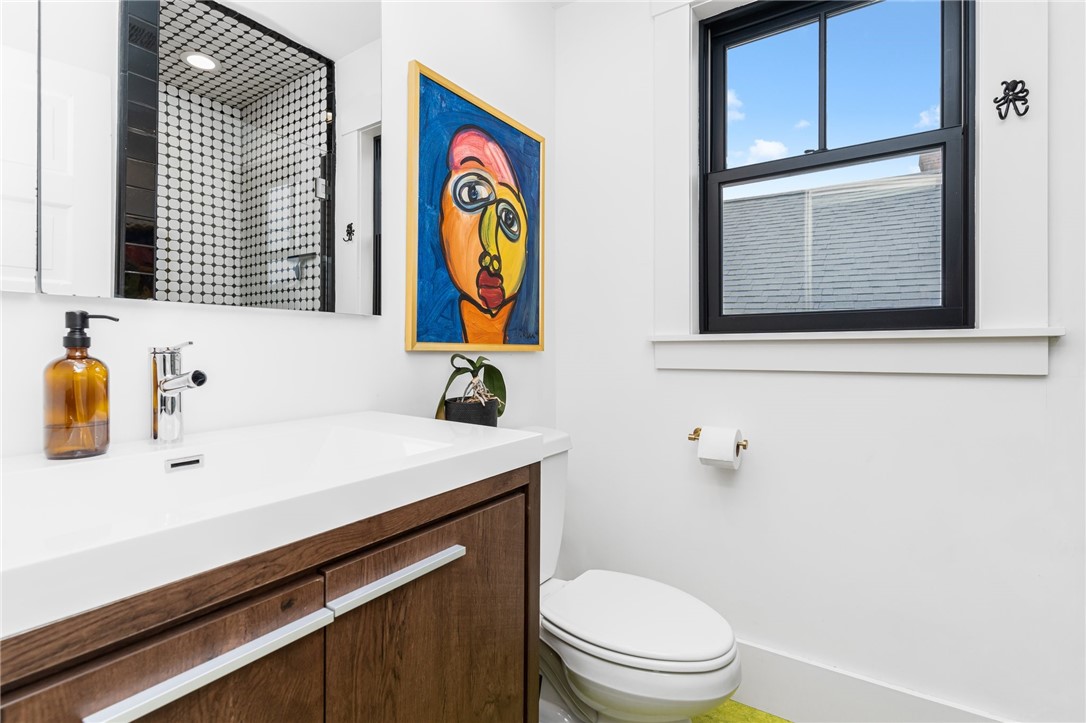 3 3rd Street Newport, RI 02840 - Photo 16 of 32 Gallery Image 16