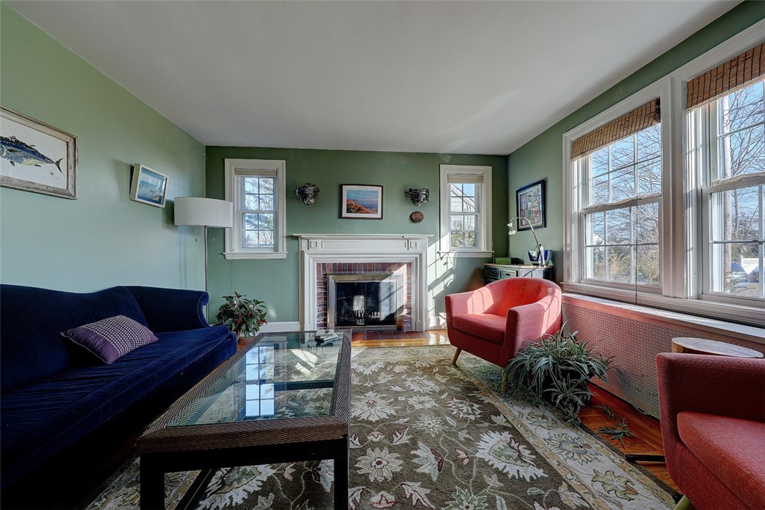 30 Roffee Street Barrington, RI 02806 - Photo 2 of 25 Gallery Image 2