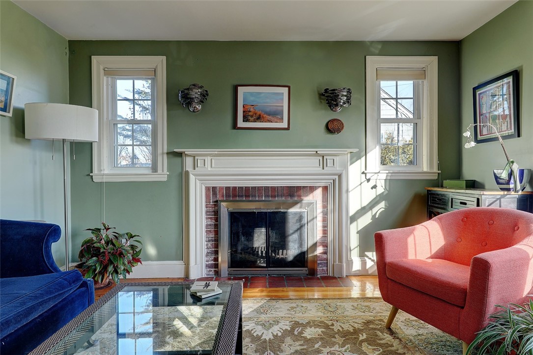 30 Roffee Street Barrington, RI 02806 - Photo 3 of 25 Gallery Image 3