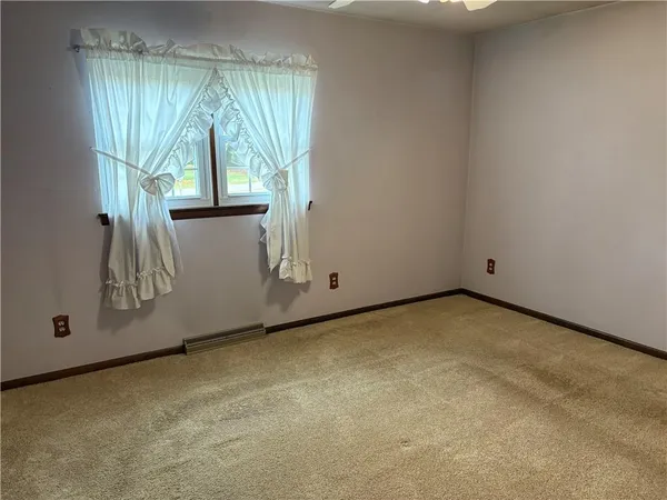 $382,000 | 139 Maple Drive, Spring Church, PA 15686