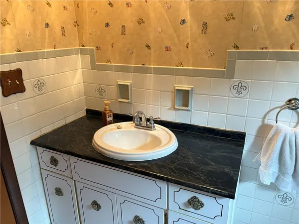 $382,000 | 139 Maple Drive, Spring Church, PA 15686