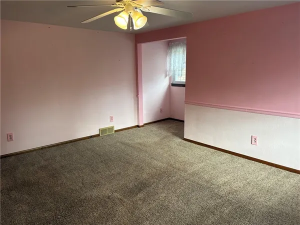 $382,000 | 139 Maple Drive, Spring Church, PA 15686