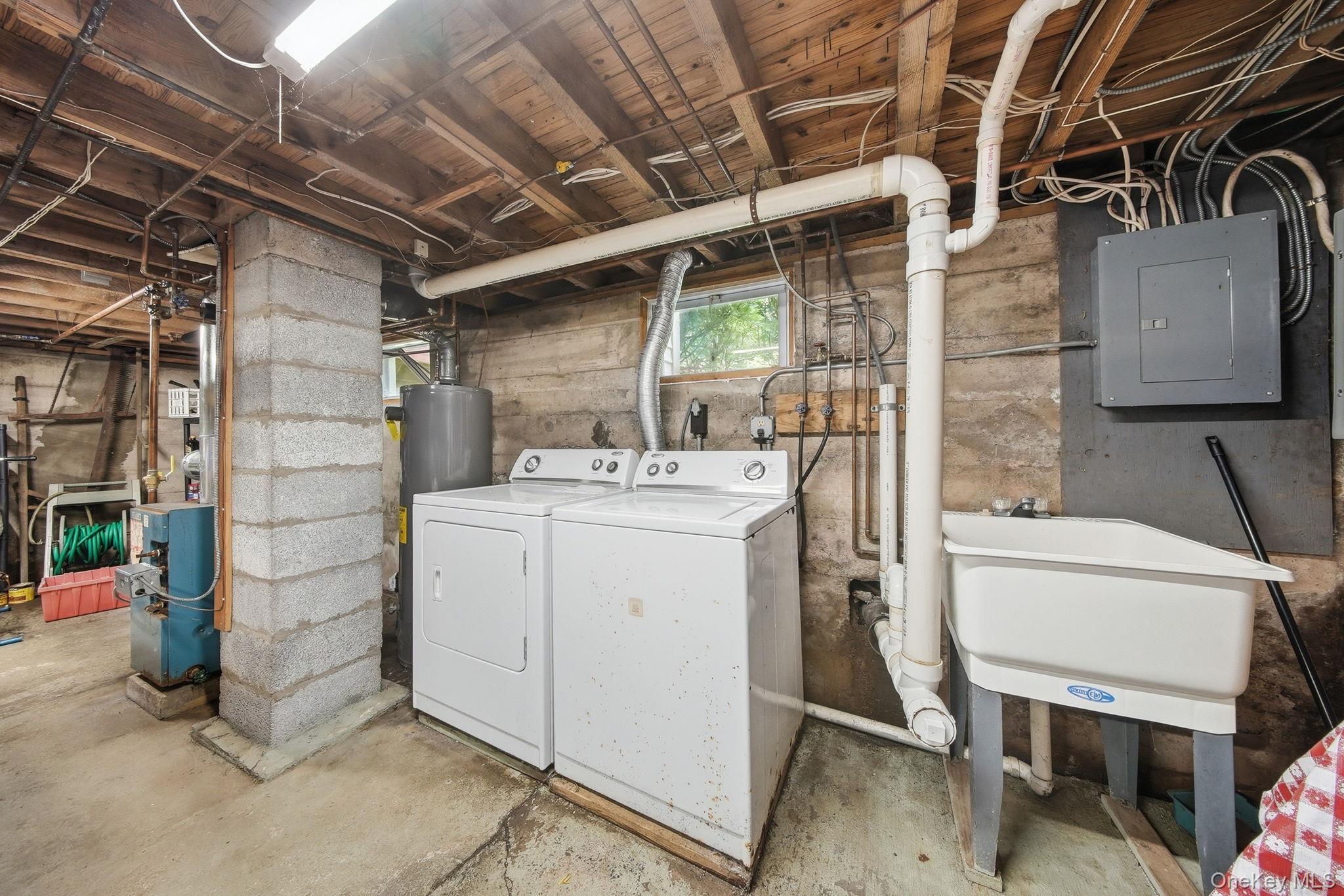 10 Hoffman Road Hankins, NY 12741 - Photo 27 of 46 Full size washer and dryer