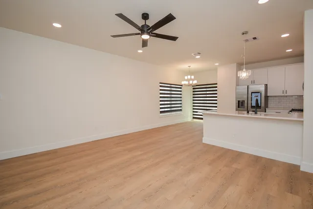 $2,350 | 16559 Oasis Glade Drive, Richmond, TX 77407