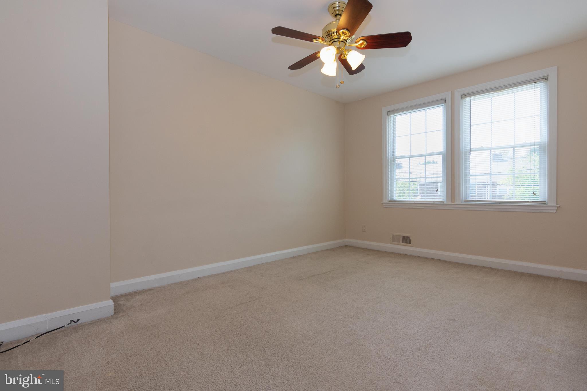 324 Whitfield Road Baltimore, MD 21228 - Photo 19 of 25