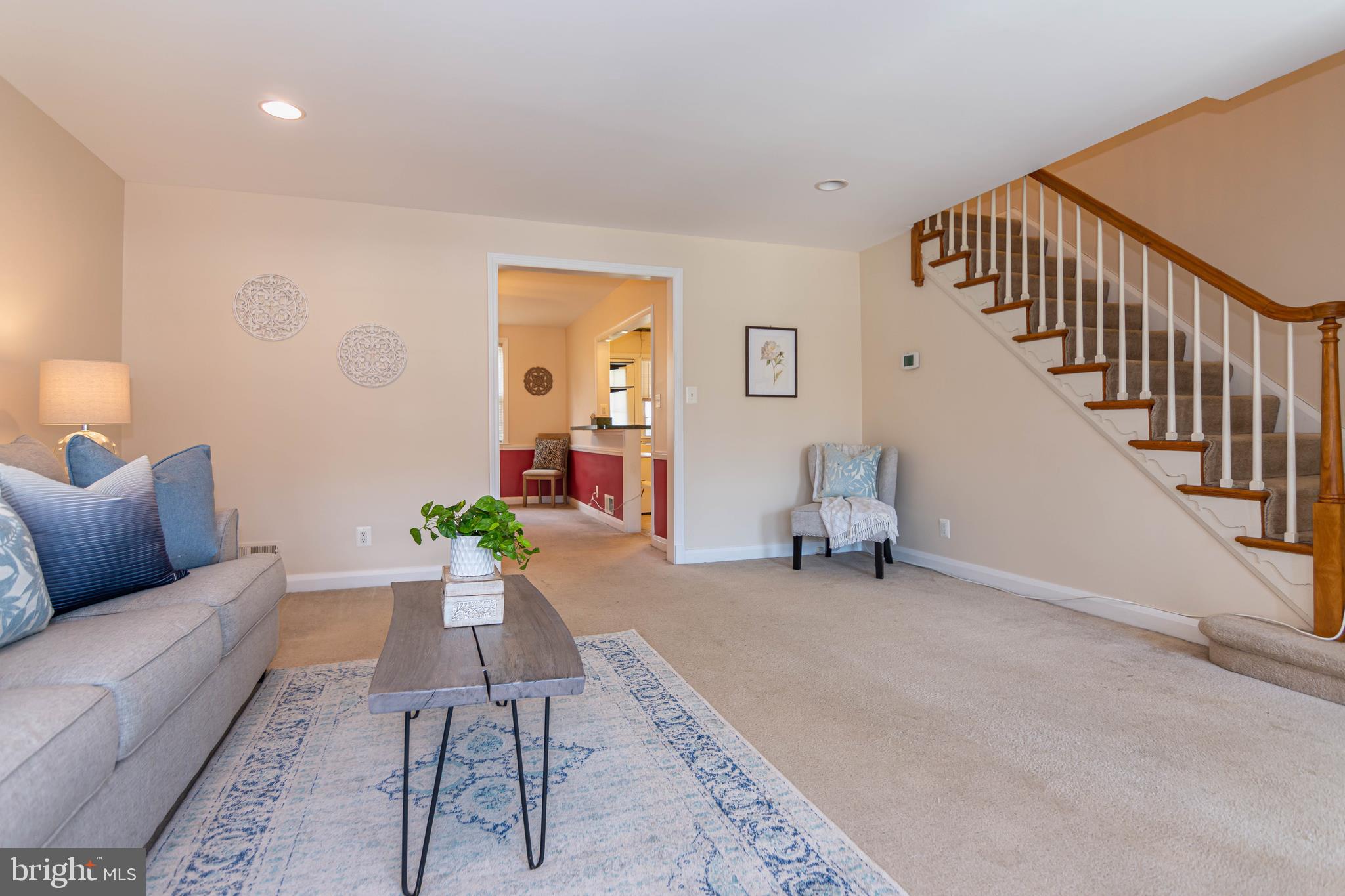 324 Whitfield Road Baltimore, MD 21228 - Photo 4 of 25