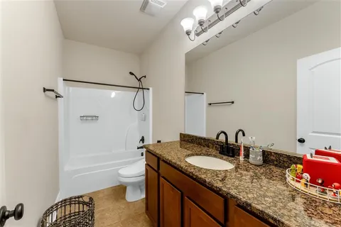 $256,000 | 1859 Poeyfarre Drive, Lake Charles, LA 70611
