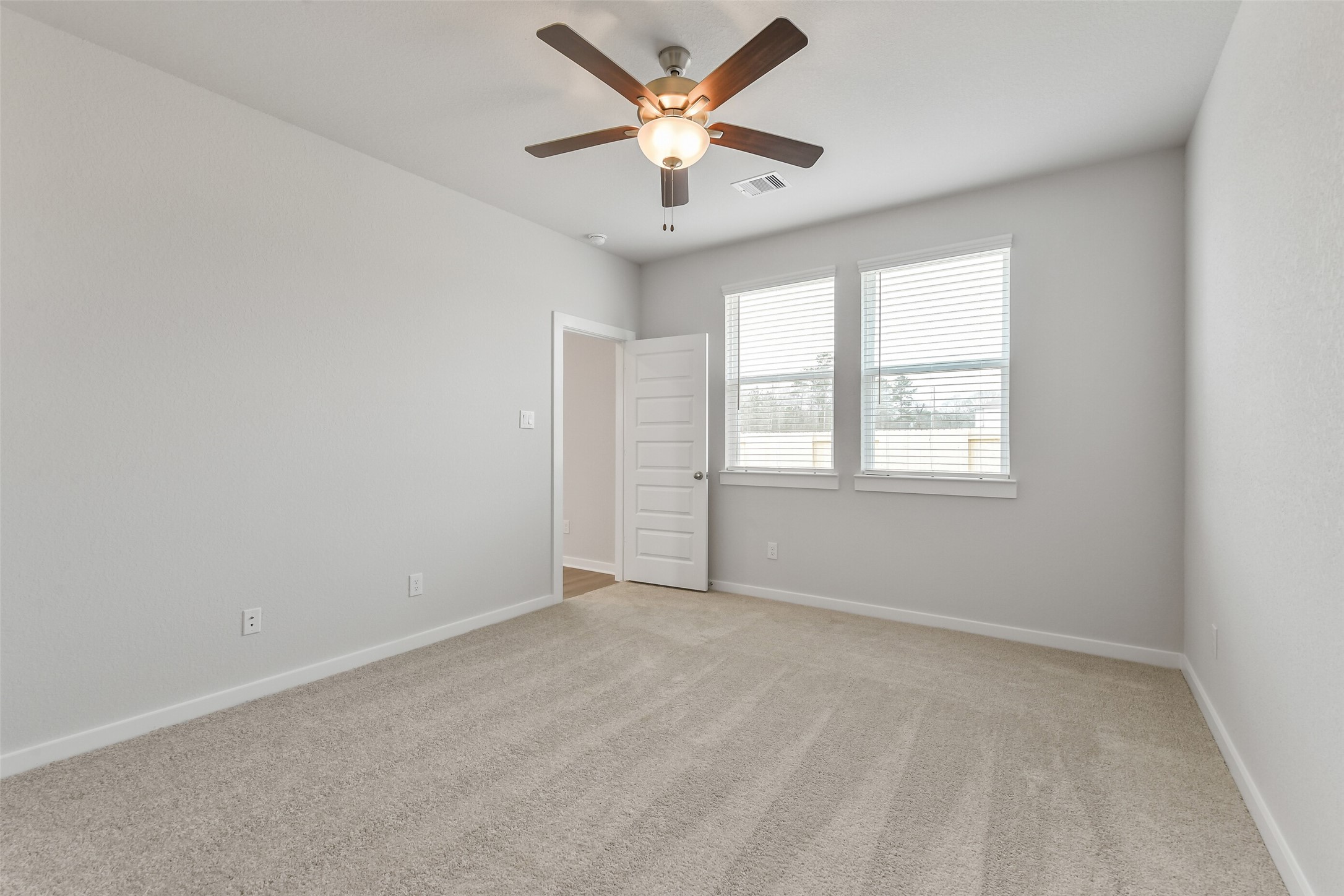 10942 Independence Road Cleveland, TX 77328 - Photo 30 of 48