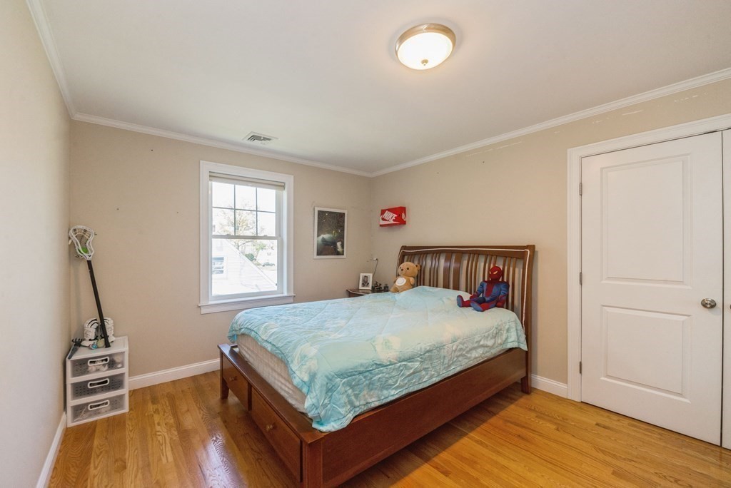 10 Hardwick Road Natick, MA 01760 - Photo 15 of 23 Gallery Image 15