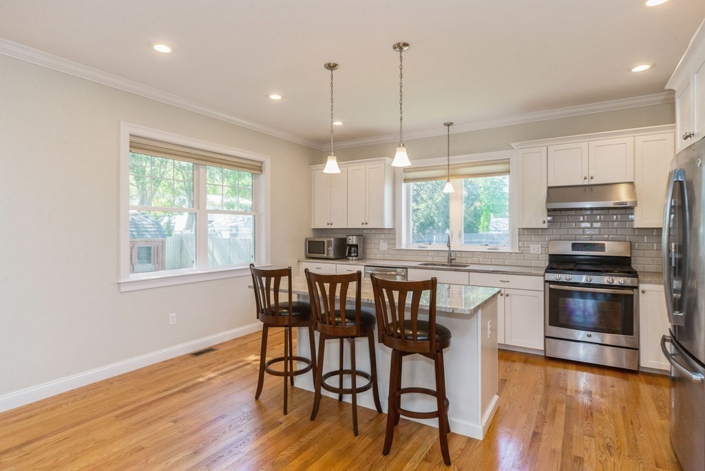 10 Hardwick Road Natick, MA 01760 - Photo 3 of 23 Gallery Image 3