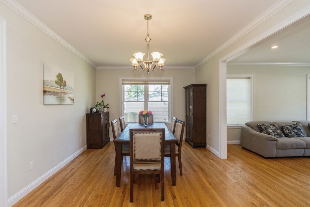 10 Hardwick Road Natick, MA 01760 - Photo 8 of 23 Gallery Image 8