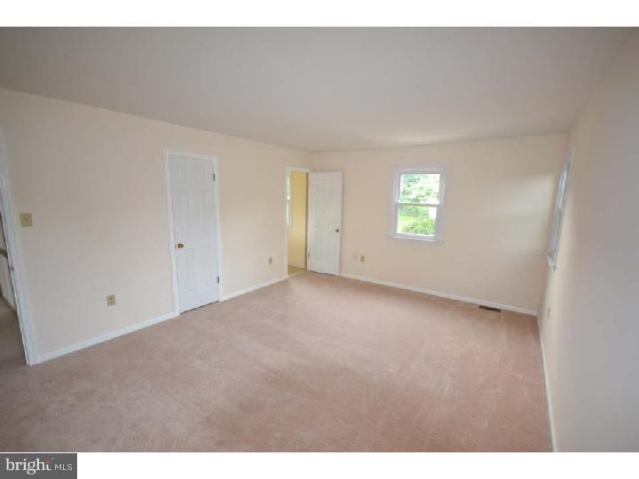 2035 Spring Valley Road Lansdale, PA 19446 - Photo 15 of 20 Bedroom - Main