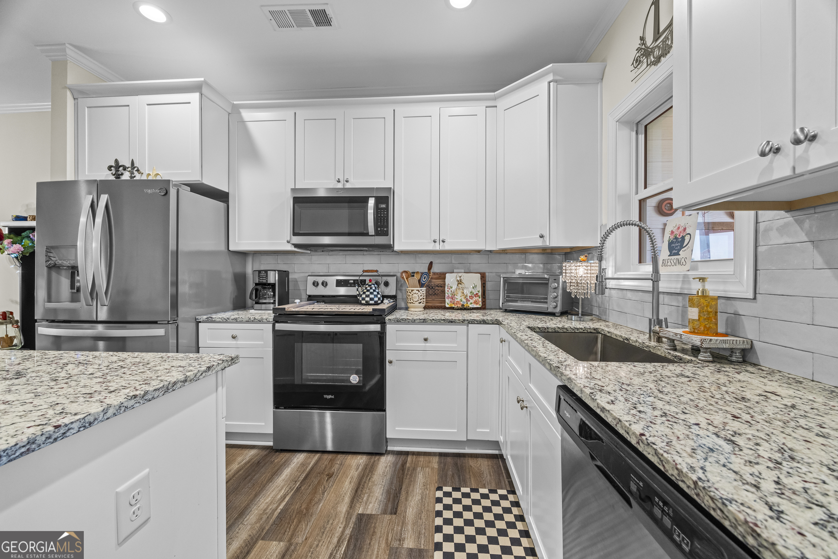 124 Magnolia Place Homer, GA 30547 - Photo 8 of 35