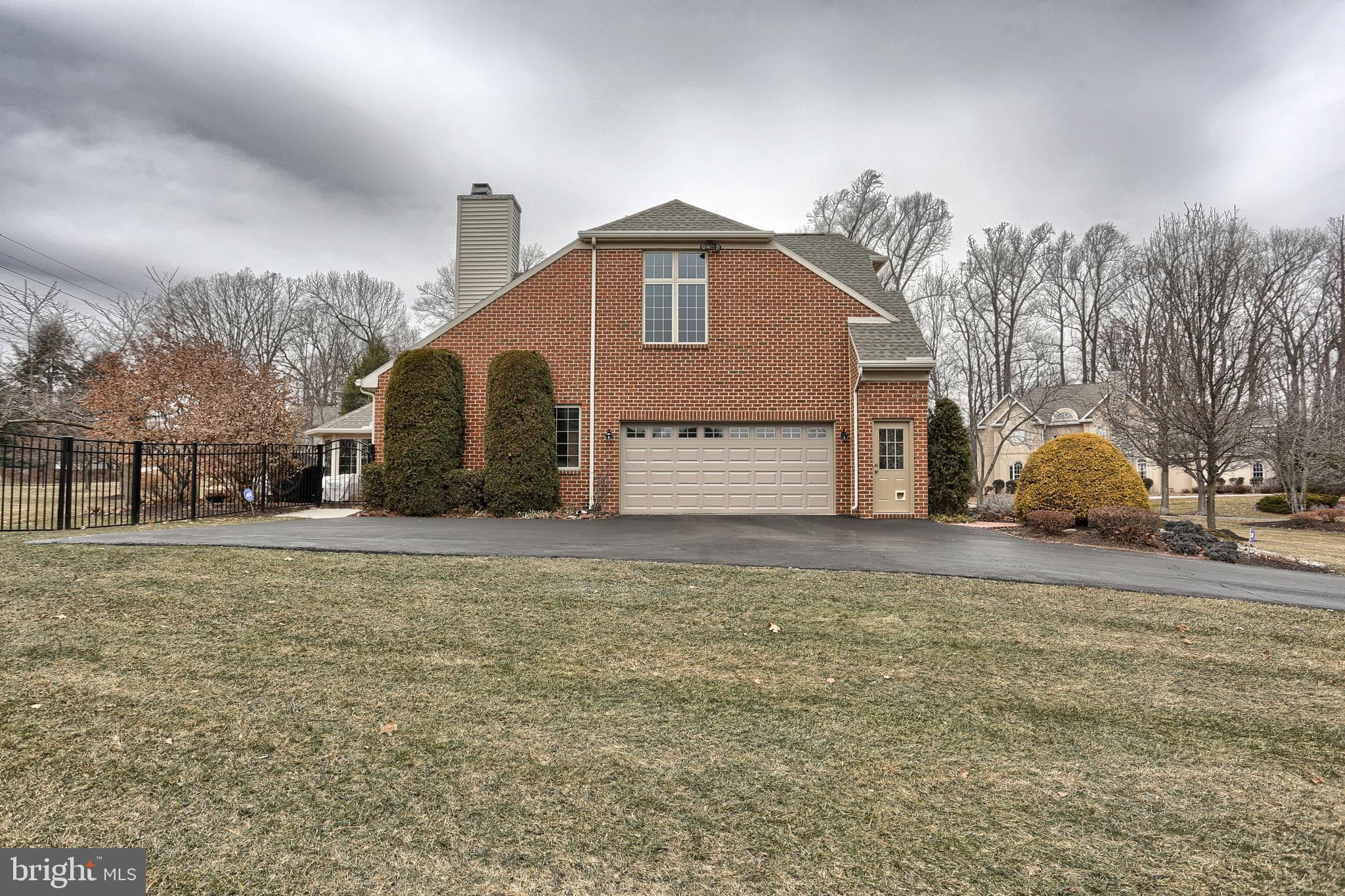710 Pine Tree Road Hummelstown, PA 17036 - Photo 3 of 38 Gallery Image 3