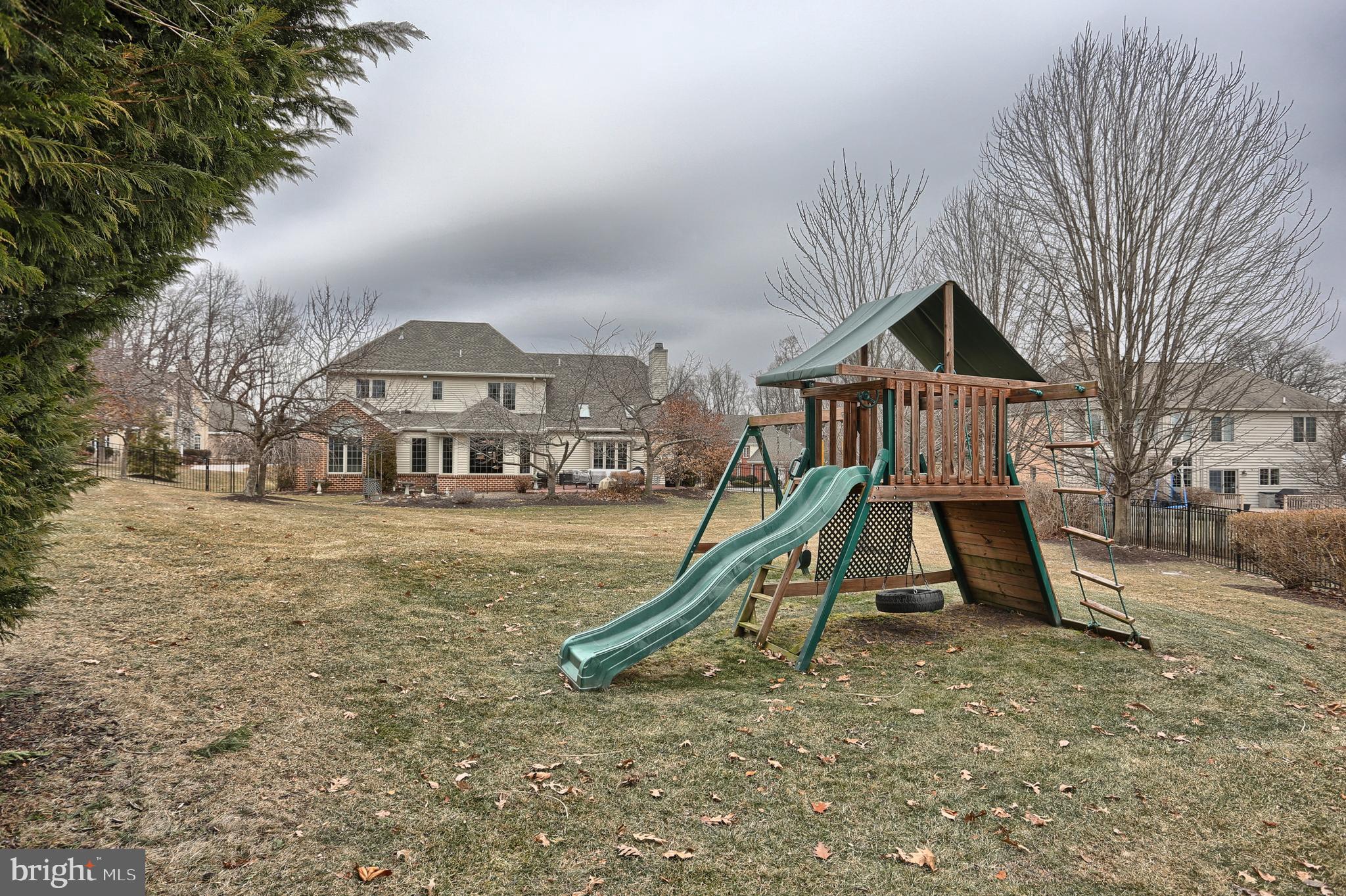 710 Pine Tree Road Hummelstown, PA 17036 - Photo 7 of 38 Gallery Image 7