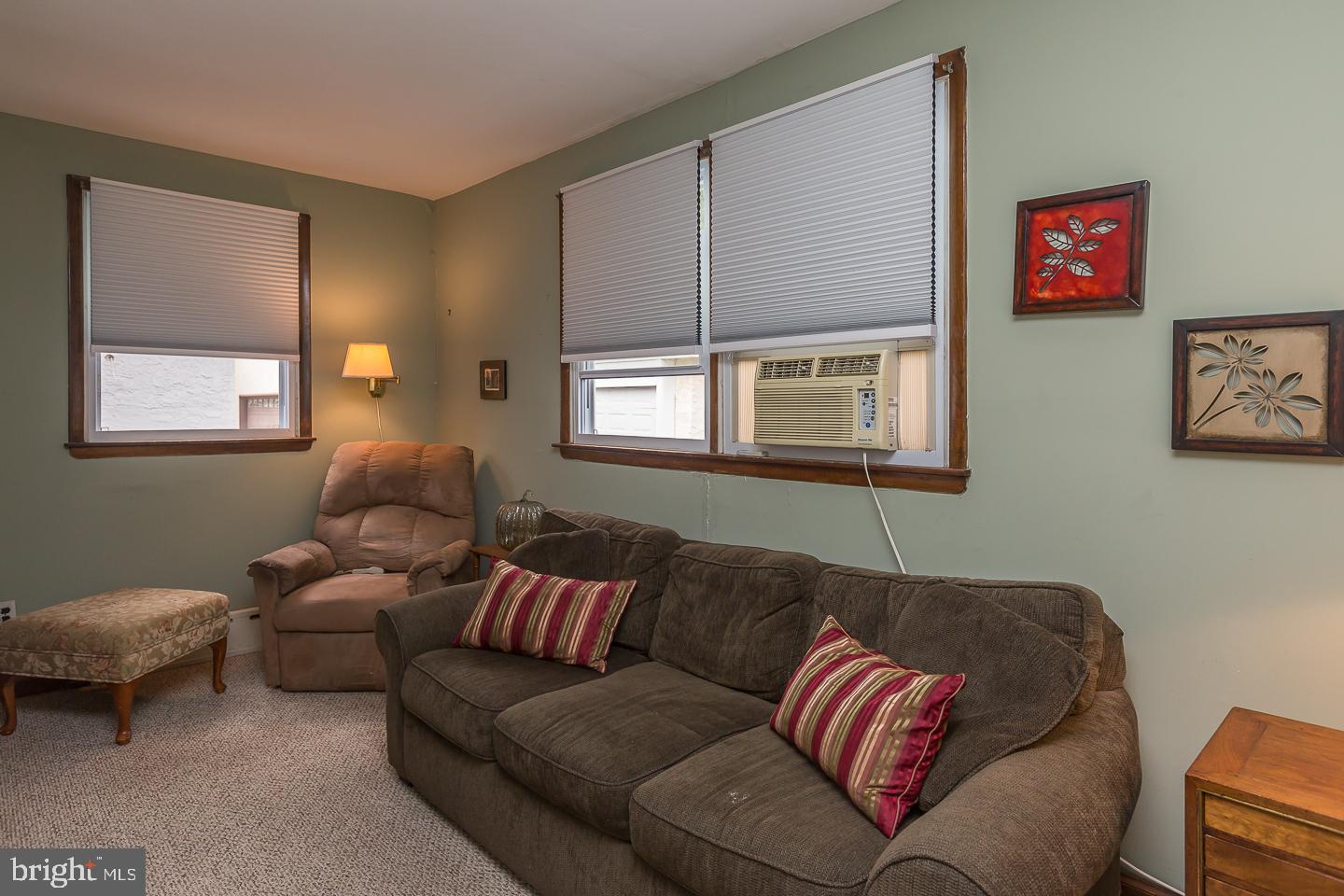 316 Kenmore Road Havertown, PA 19083 - Photo 11 of 24