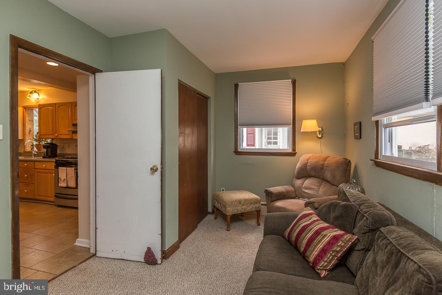 316 Kenmore Road Havertown, PA 19083 - Photo 12 of 24
