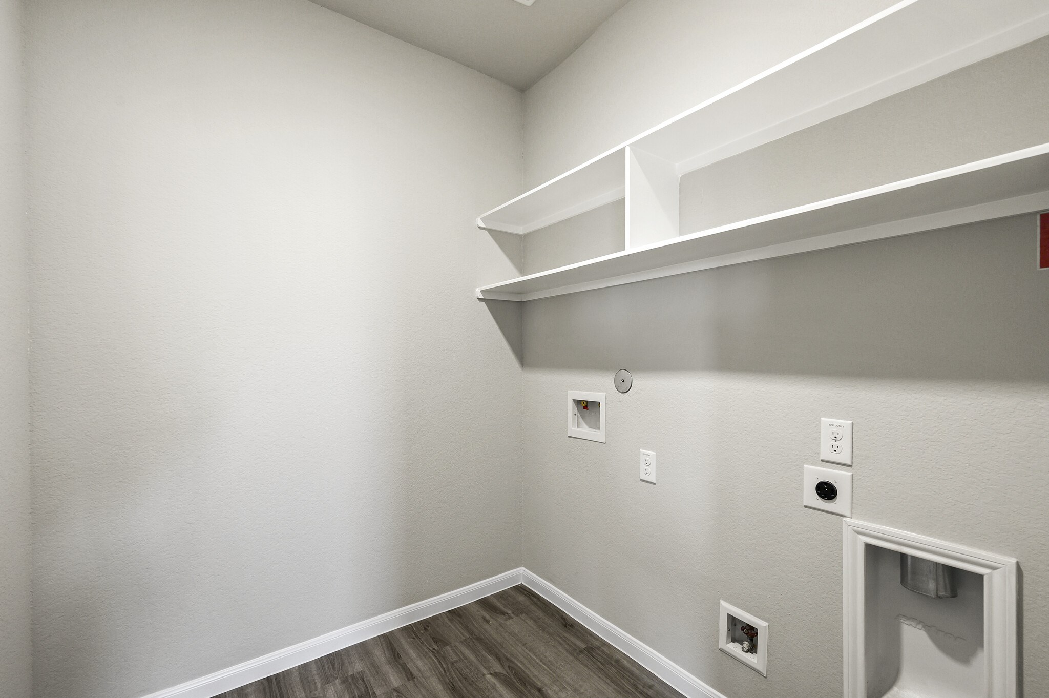 4507 Frontier Trail Baytown, TX 77521 - Photo 20 of 24 a view of utility room