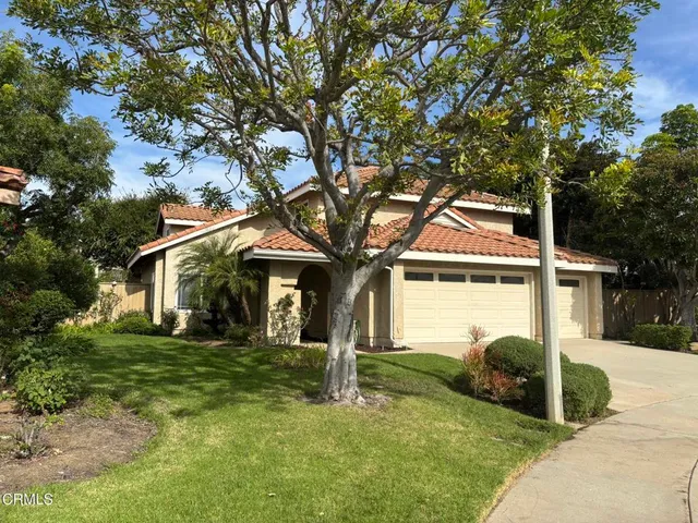 $1,079,000 | 4374 East Autumnmeadow Circle, Moorpark, CA 93021