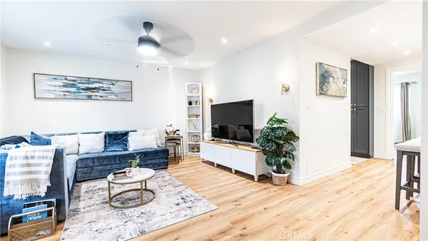 $3,000 | 13722 Red Hill Avenue, Unit 84, Tustin, CA 92780