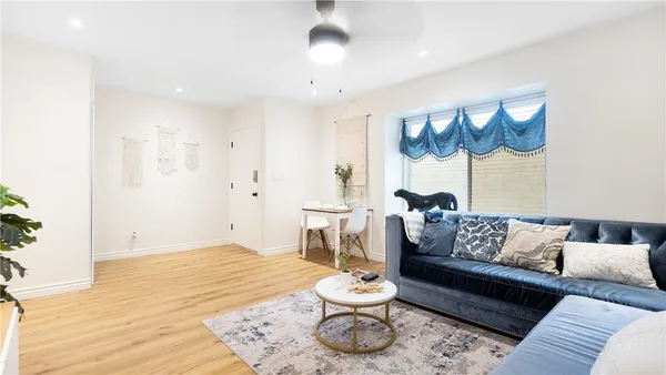 $3,000 | 13722 Red Hill Avenue, Unit 84, Tustin, CA 92780