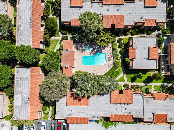 $3,000 | 13722 Red Hill Avenue, Unit 84, Tustin, CA 92780