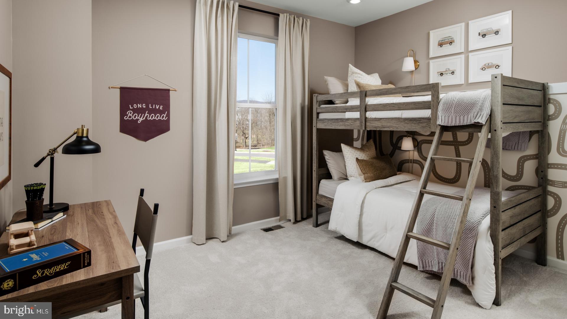 Tbb Shenandoah View Parkway, Unit ORCHID Brunswick, MD 21716 - Photo 10 of 21 a bedroom with a bed and a desk