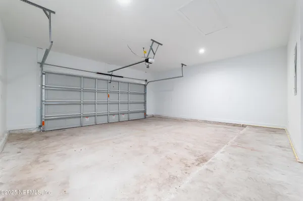 a view of a garage