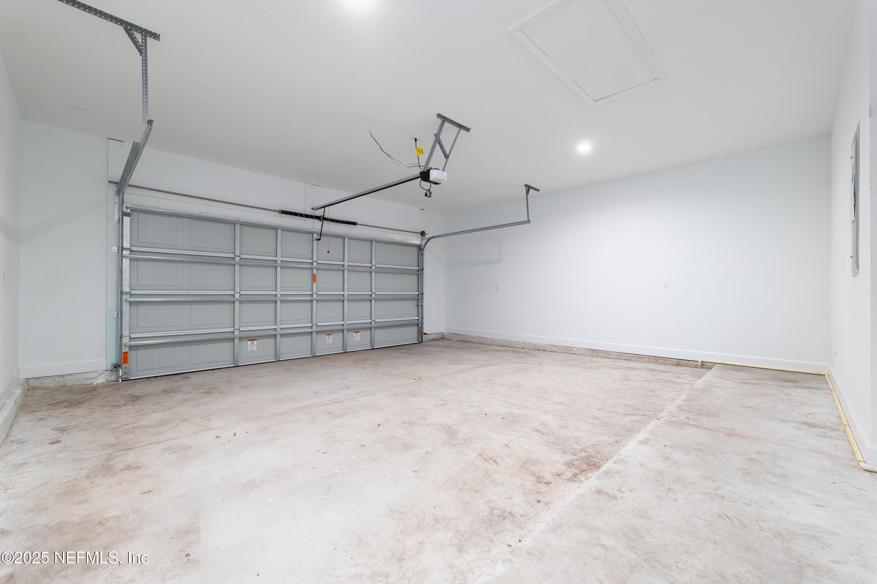 2482 Oleander Avenue Middleburg, FL 32068 - Photo 30 of 34 a view of a garage