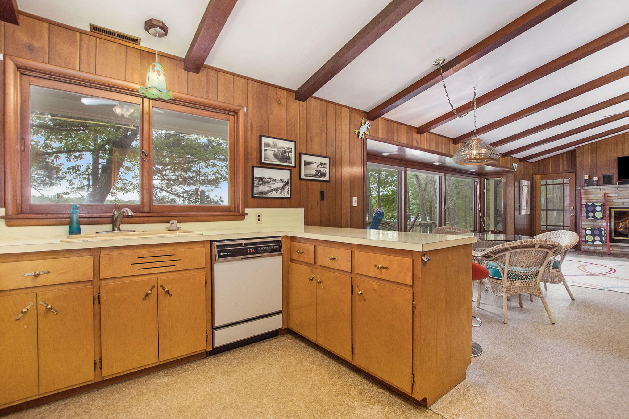 5748 Longbridge Road Pentwater, MI 49449 - Photo 15 of 35 Kitchen