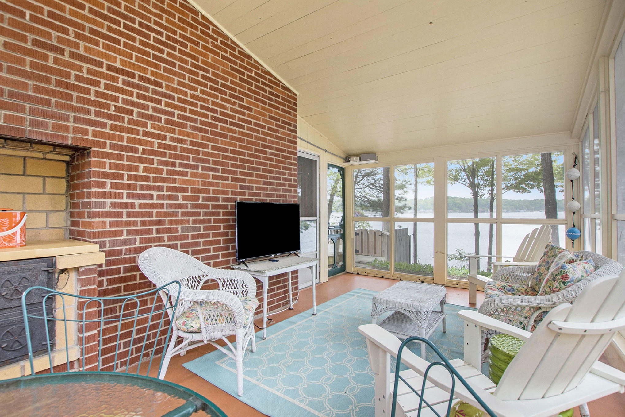 5748 Longbridge Road Pentwater, MI 49449 - Photo 10 of 35 Screen Porch