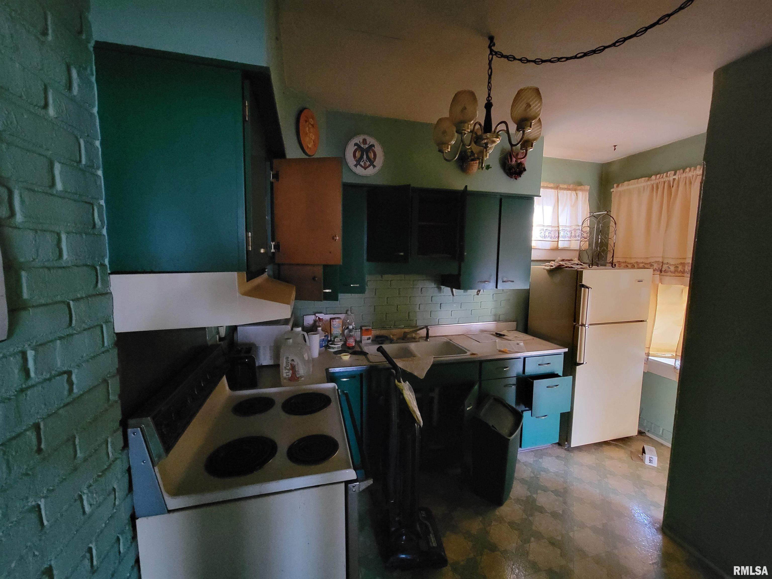 233 North Stephens Avenue Springfield, IL 62702 - Photo 5 of 5