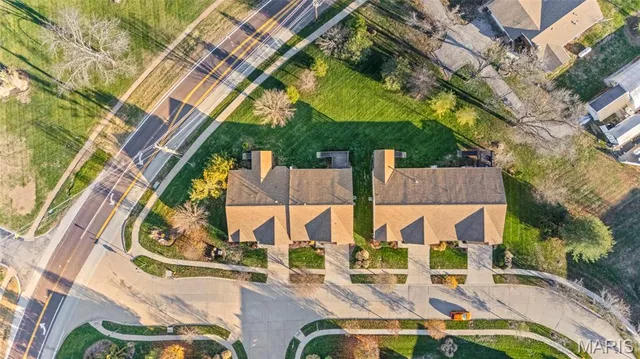 $430,000 | 104 Amiot Court, Chesterfield, MO 63146