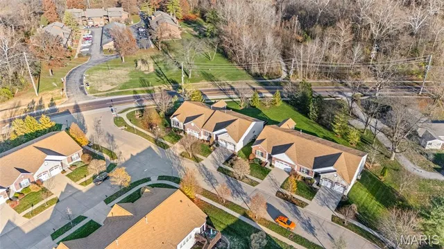 $430,000 | 104 Amiot Court, Chesterfield, MO 63146