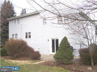 738 Mueller Road Warminster, PA 18974 - Photo 3 of 11 Exterior Back