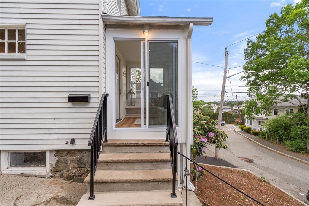 117 Fern Road Medford, MA 02155 - Photo 5 of 34 Gallery Image 5