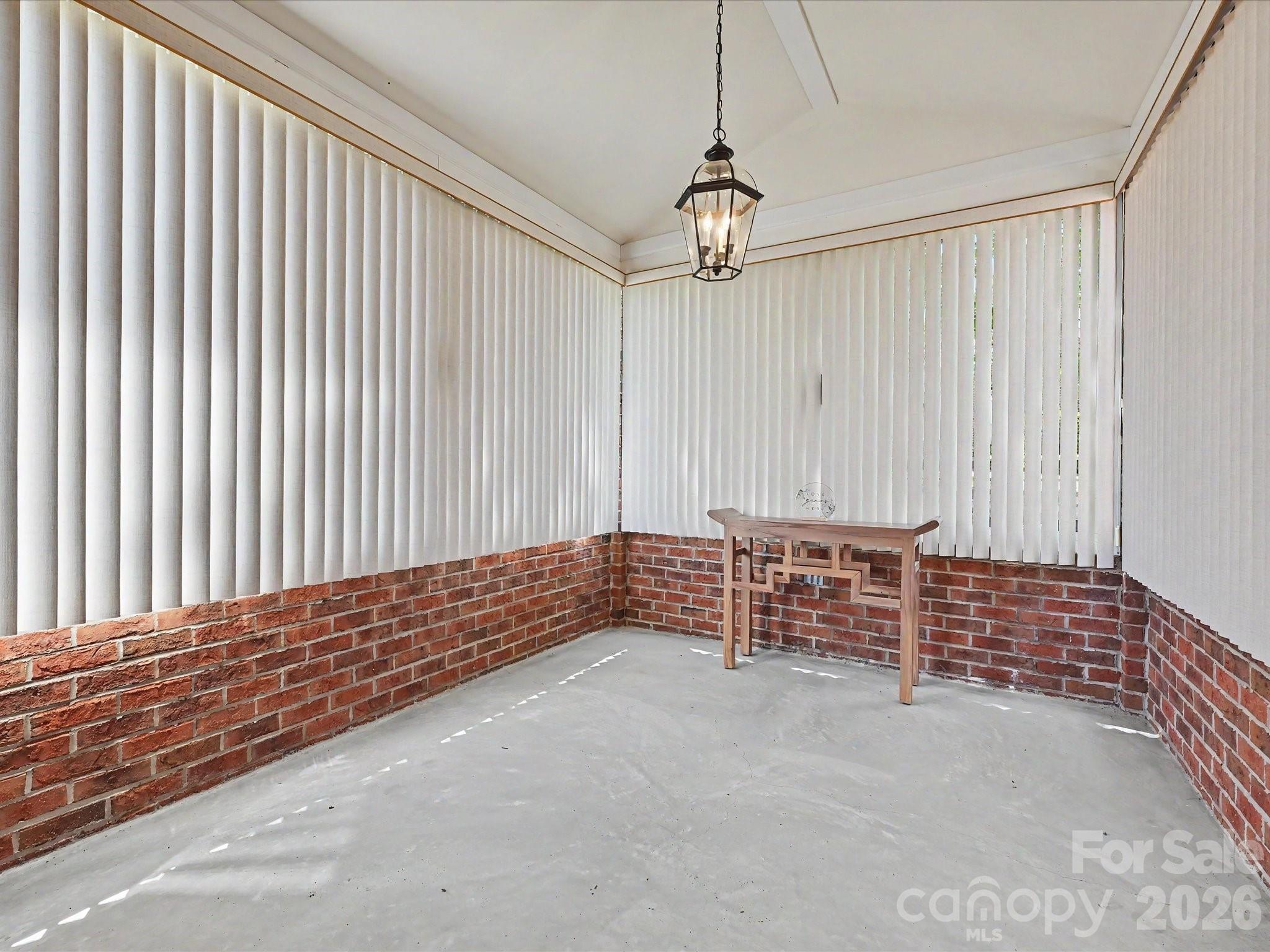 8655 Windsor Ridge Drive Charlotte, NC 28277 - Photo 20 of 22 a view of an empty room and a window