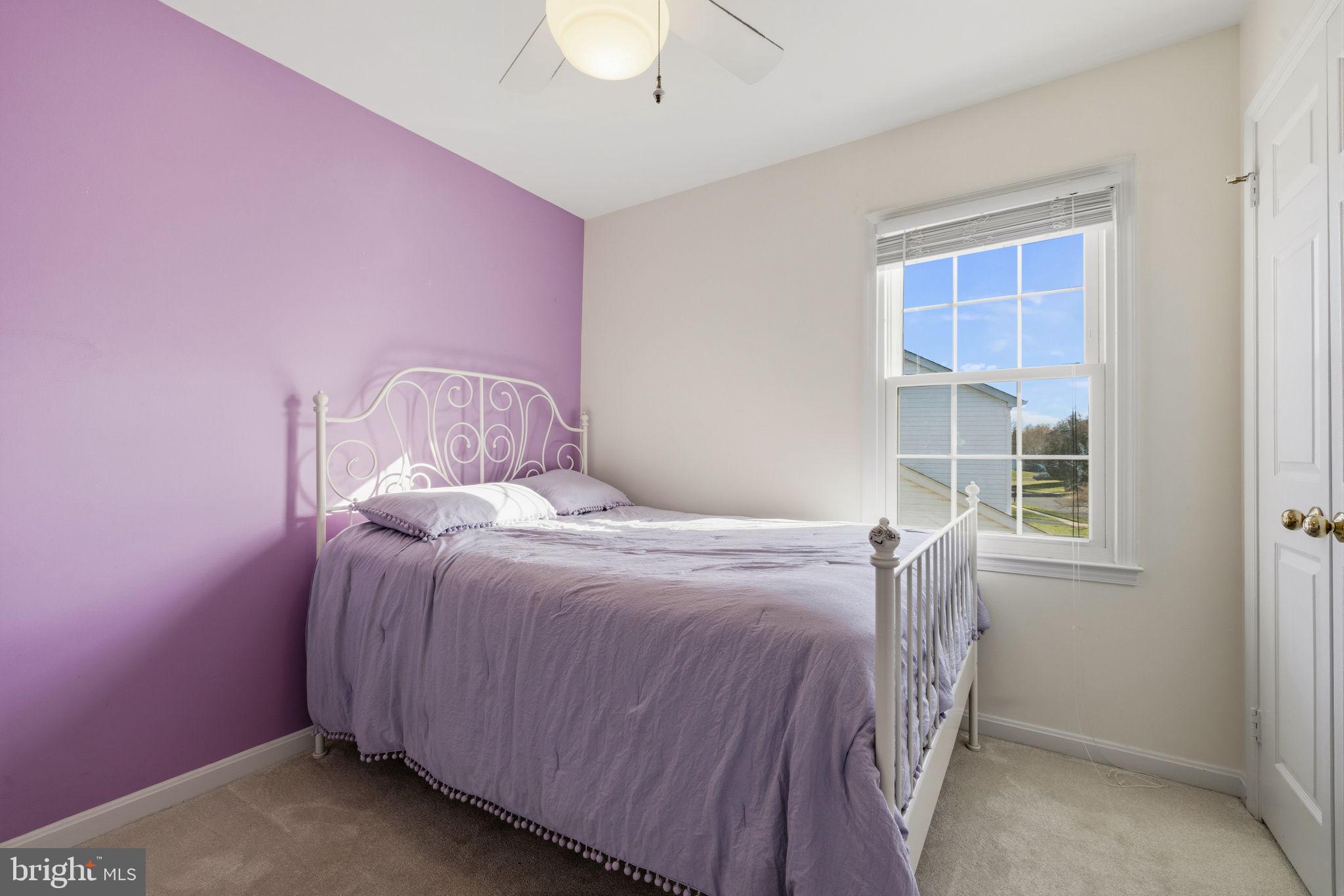 4357 Cub Run Road Chantilly, VA 20151 - Photo 20 of 40 a bedroom with a bed and a window
