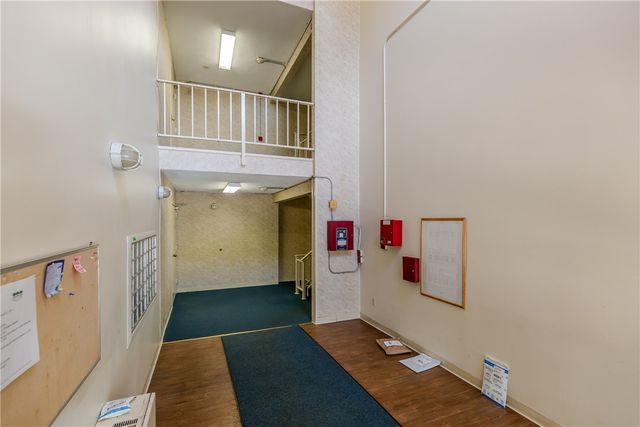 $222,000 | 750 Quaker Lane, Unit B308, Warwick, RI 02818