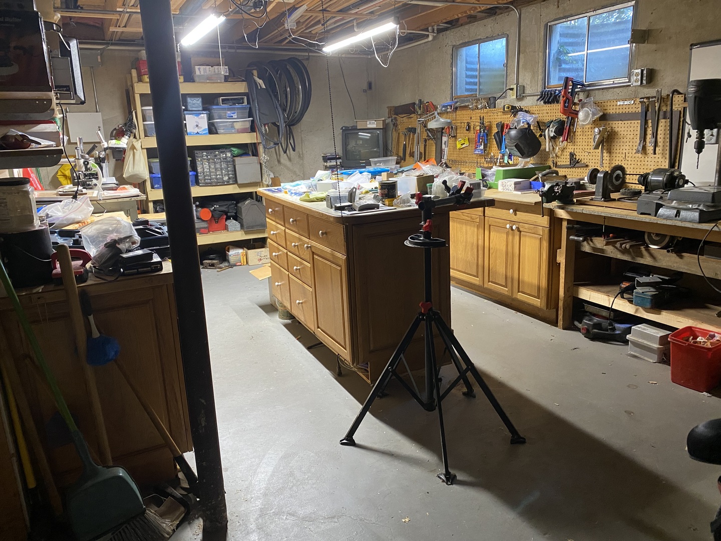 621 Young Avenue Batavia, IL 60510 - Photo 26 of 32 a kitchen with stainless steel appliances a stove a sink and a refrigerator