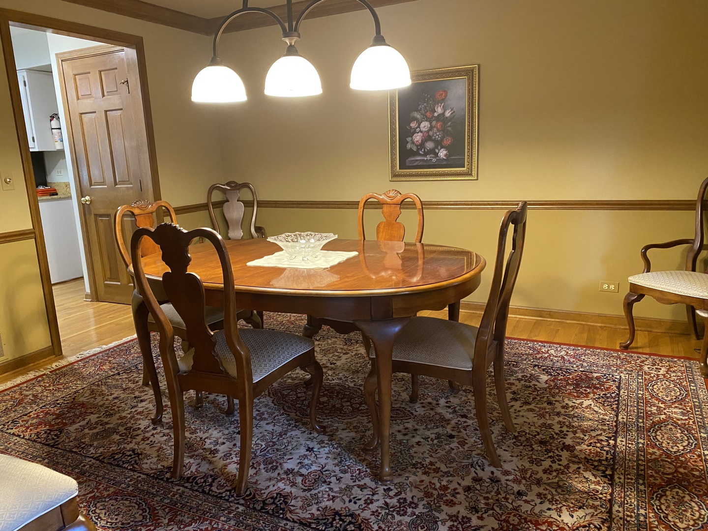 621 Young Avenue Batavia, IL 60510 - Photo 3 of 32 a view of a dining room with furniture and wooden floor