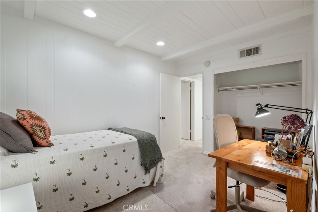 2345 Roscomare Road, Unit 302 Los Angeles, CA 90077 - Photo 26 of 37