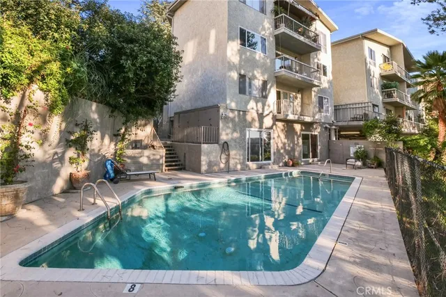 $790,000 | 2345 Roscomare Road, Unit 302, Los Angeles, CA 90077