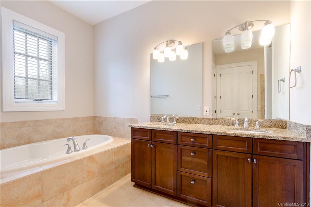 3262 Park Road Charlotte, NC 28209 - Photo 14 of 24