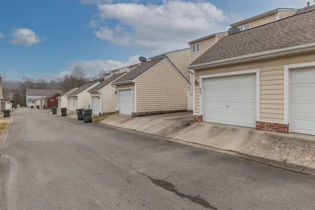 $390,000 | 7831 Heaton Way, Nashville, TN 37211