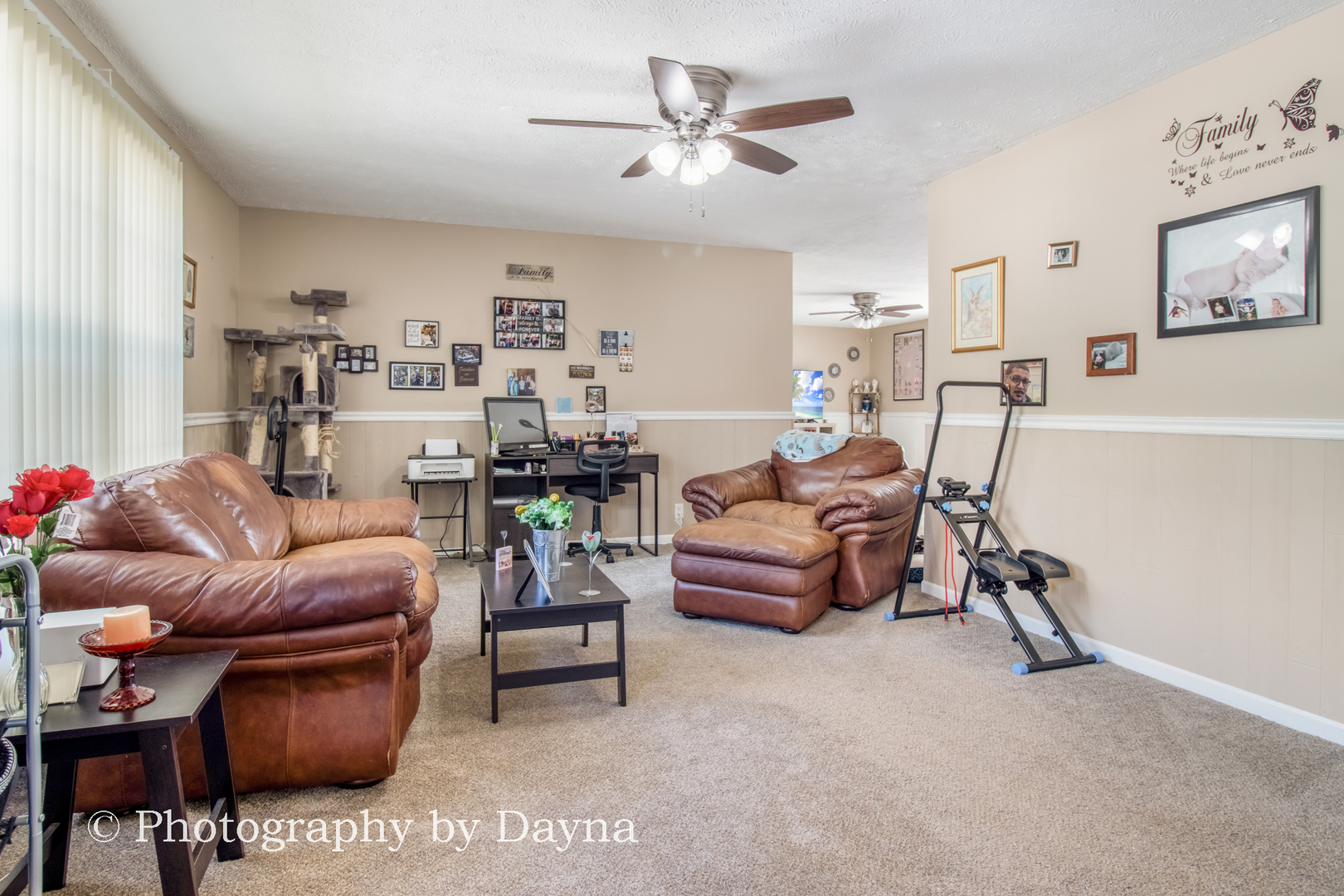 61 St Pauls Drive Bourbonnais, IL 60914 - Photo 2 of 17 a living room with furniture and a chandelier