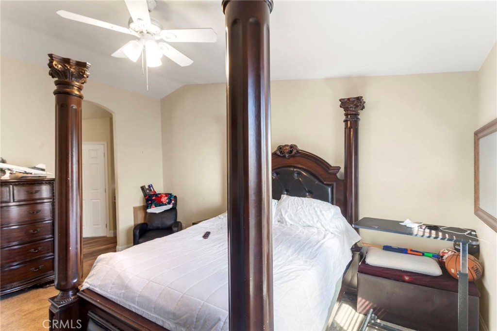 22241 Nisqually Road, Unit 103 Apple Valley, CA 92308 - Photo 15 of 34